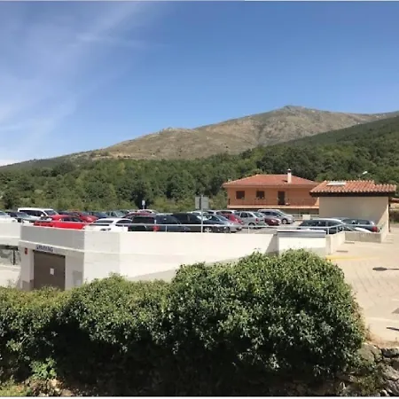 Casa De La Ciguena Holiday home Candelario